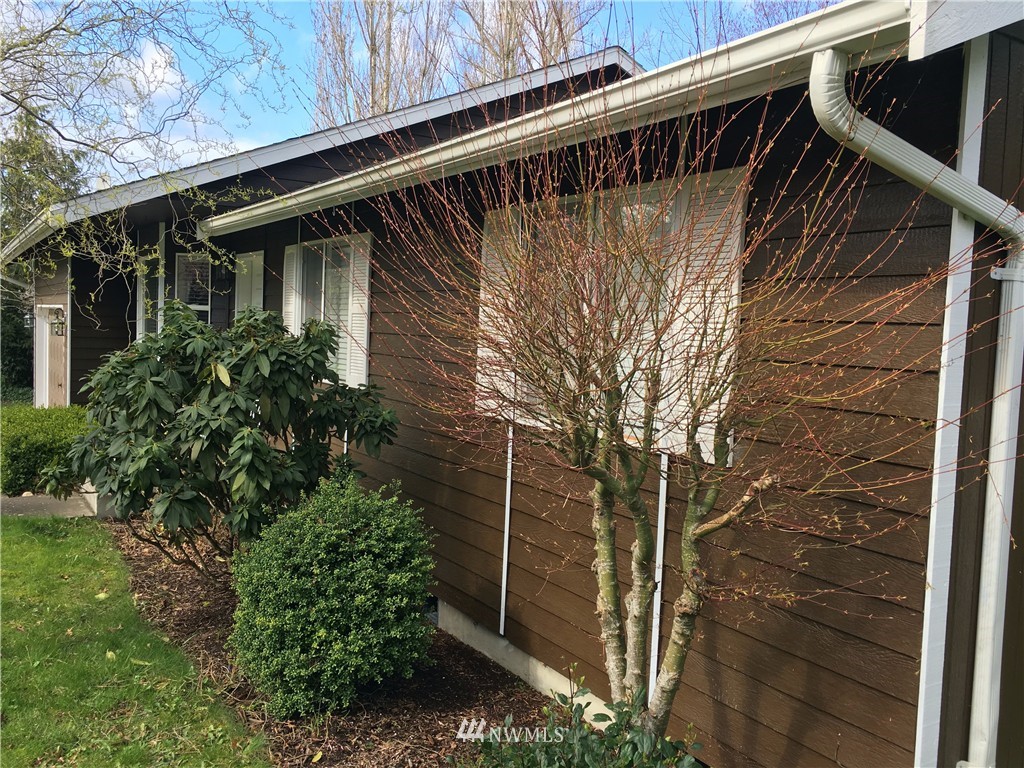 1480 Roma Road Bellingham, WA 98226 - Photo 3 of 25