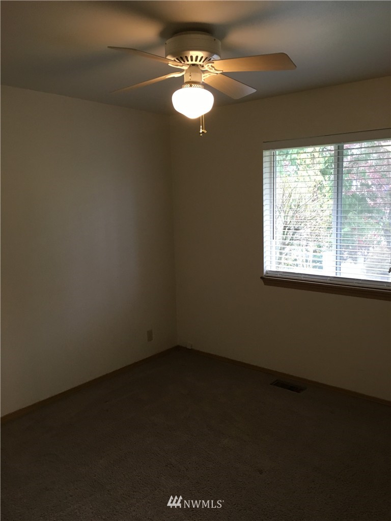 1480 Roma Road Bellingham, WA 98226 - Photo 9 of 25