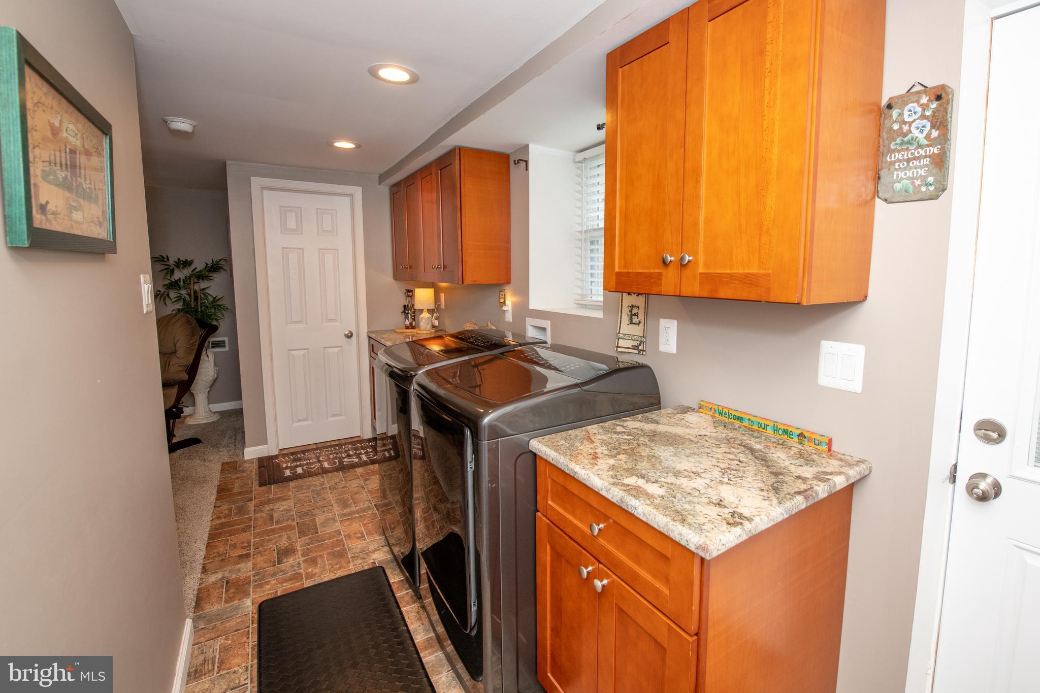 1014 Anna Road Huntingdon Valley, PA 19006 - Photo 21 of 47