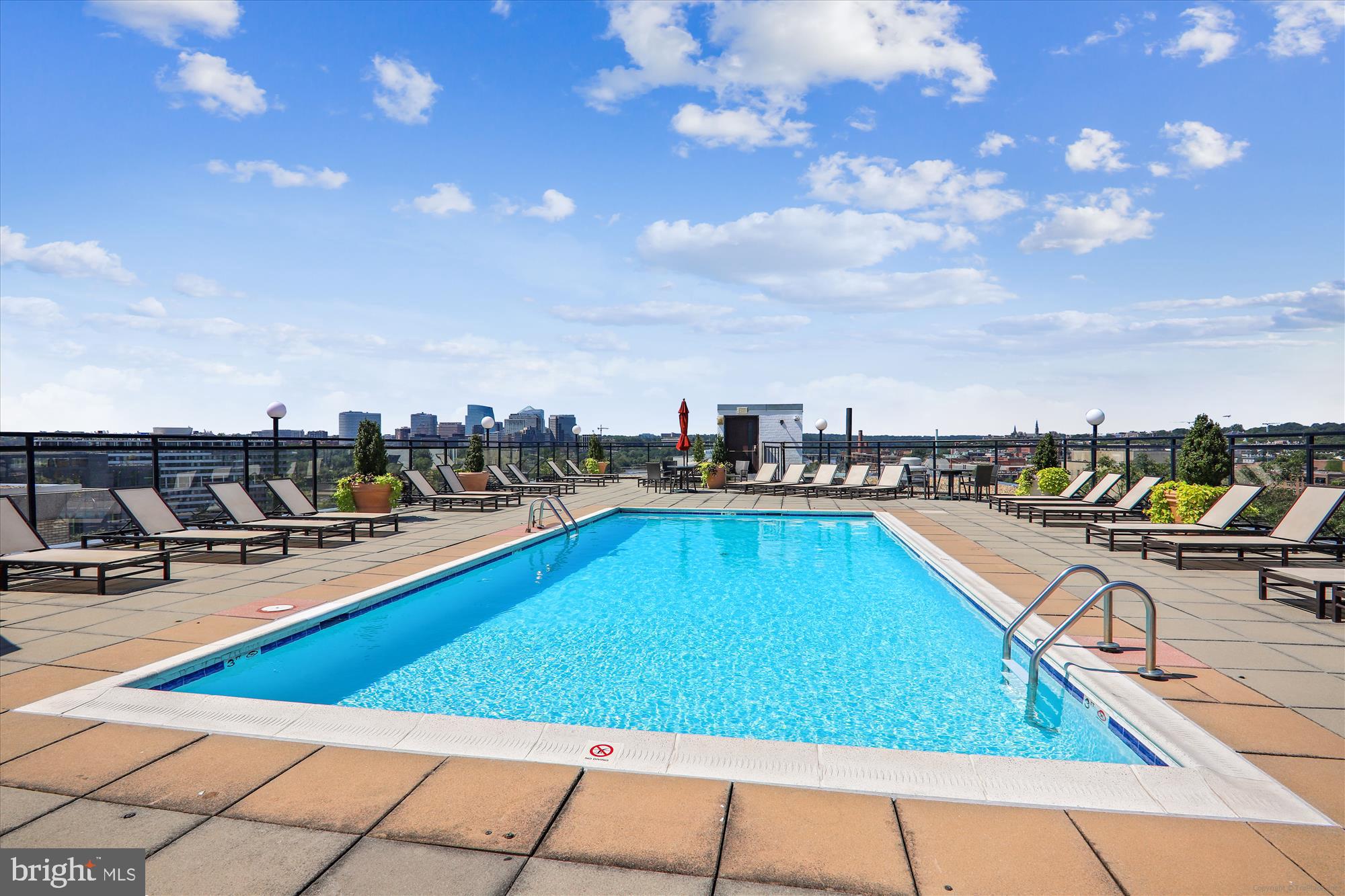 950 25th Street Northwest, Unit 509N Washington, DC 20037 - Photo 45 of 64 Claridge House Pool