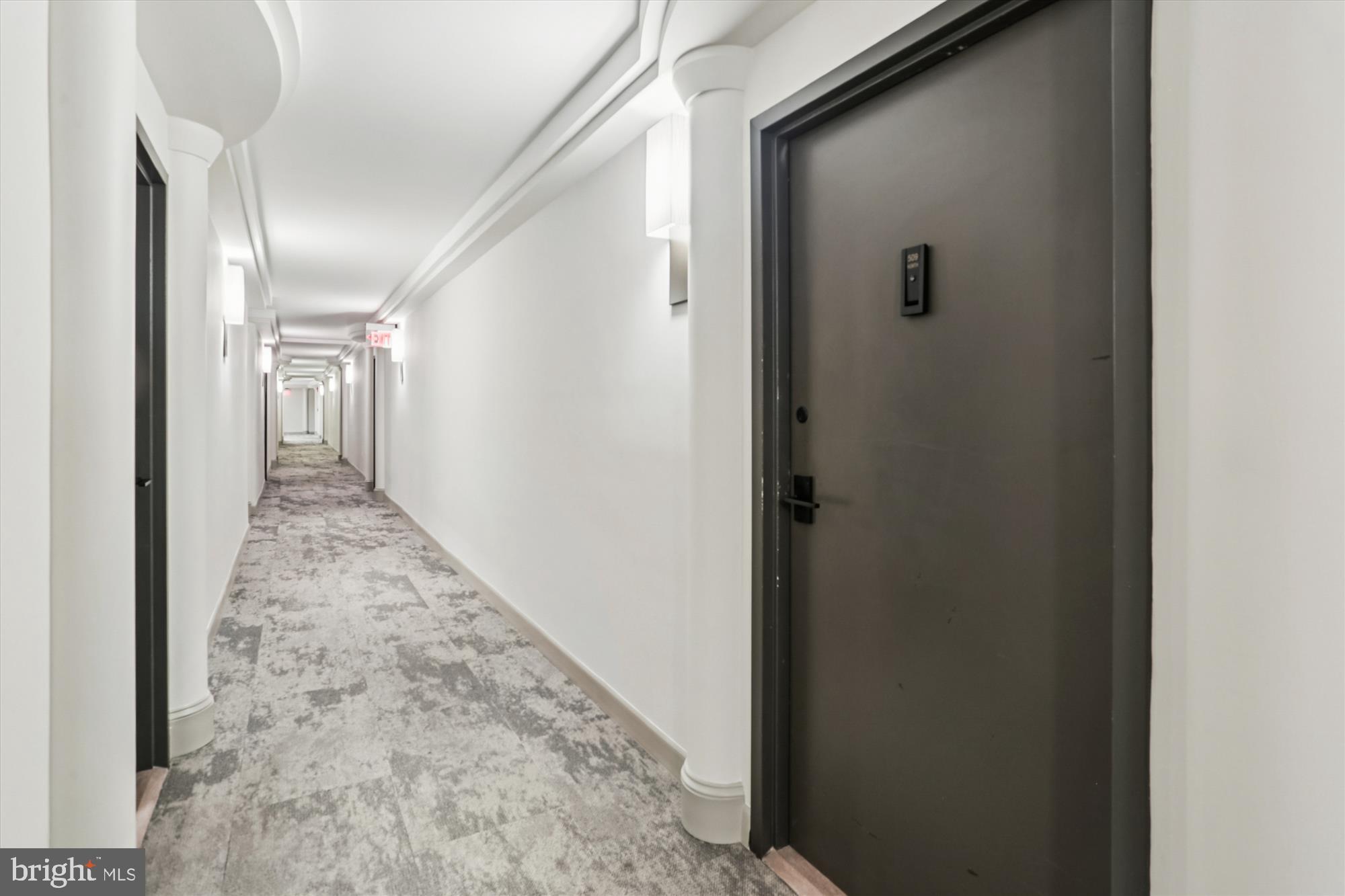 950 25th Street Northwest, Unit 509N Washington, DC 20037 - Photo 9 of 64 5th Floor Hallway