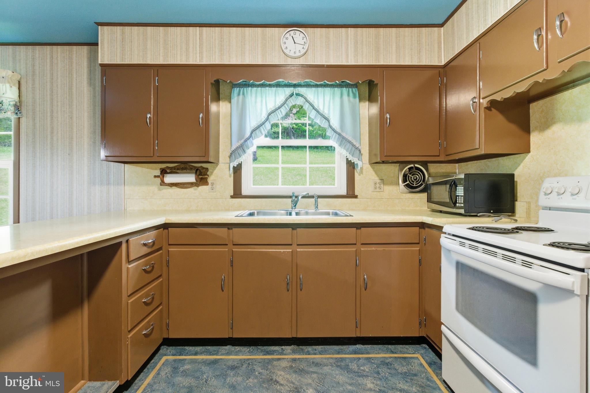 9745 State Park Road Penfield, PA 15849 - Photo 12 of 27 Gallery Image 12