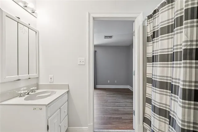 $705,000 | 205 West Maple Ridge Drive, Metairie, LA 70001