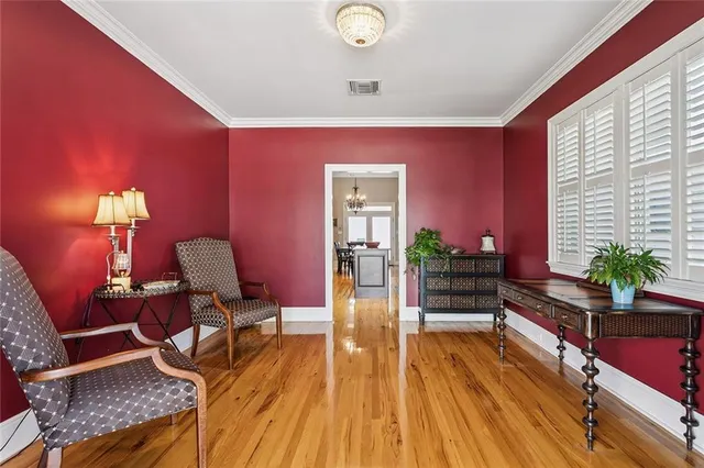 $705,000 | 205 West Maple Ridge Drive, Metairie, LA 70001