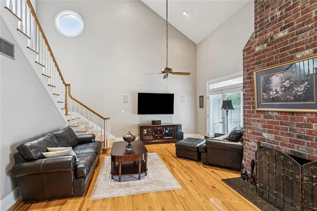 $705,000 | 205 West Maple Ridge Drive, Metairie, LA 70001