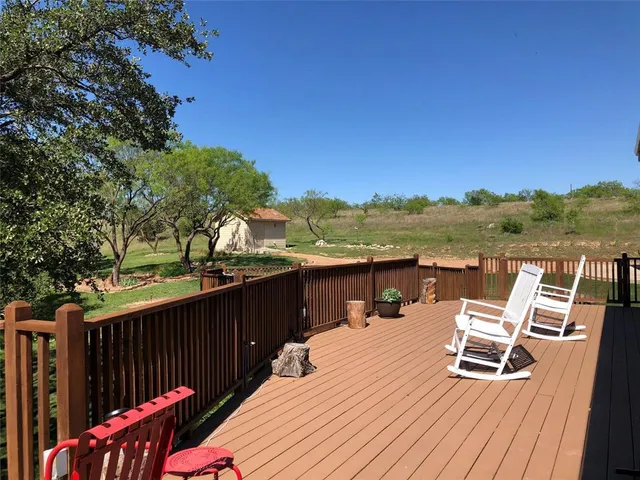 $1,000,000 | 117 Hawkwood Court, Comanche, TX 76442