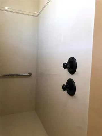 $1,000,000 | 117 Hawkwood Court, Comanche, TX 76442