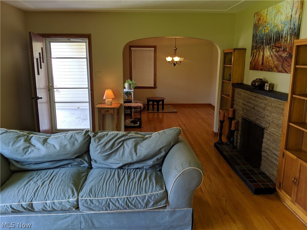 6885 Case Road North Ridgeville, OH 44039 - Photo 3 of 21