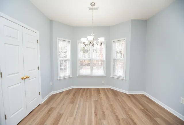 $319,900 | 743 Lanyon Lane, Spartanburg, SC 29301