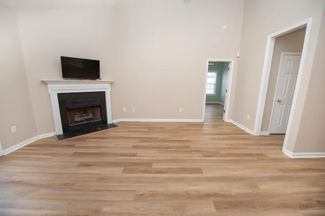 $319,900 | 743 Lanyon Lane, Spartanburg, SC 29301