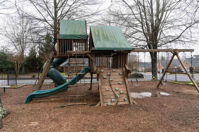 $319,900 | 743 Lanyon Lane, Spartanburg, SC 29301