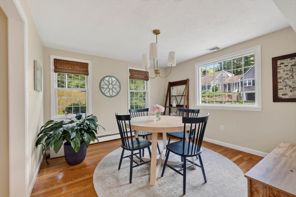 87 Duck Hill Road Duxbury, MA 02332 - Photo 9 of 25
