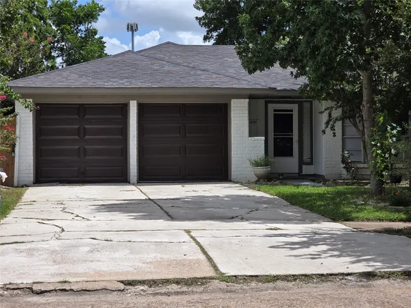 $286,000 | 12123 Sea Shore Drive, Houston, TX 77072