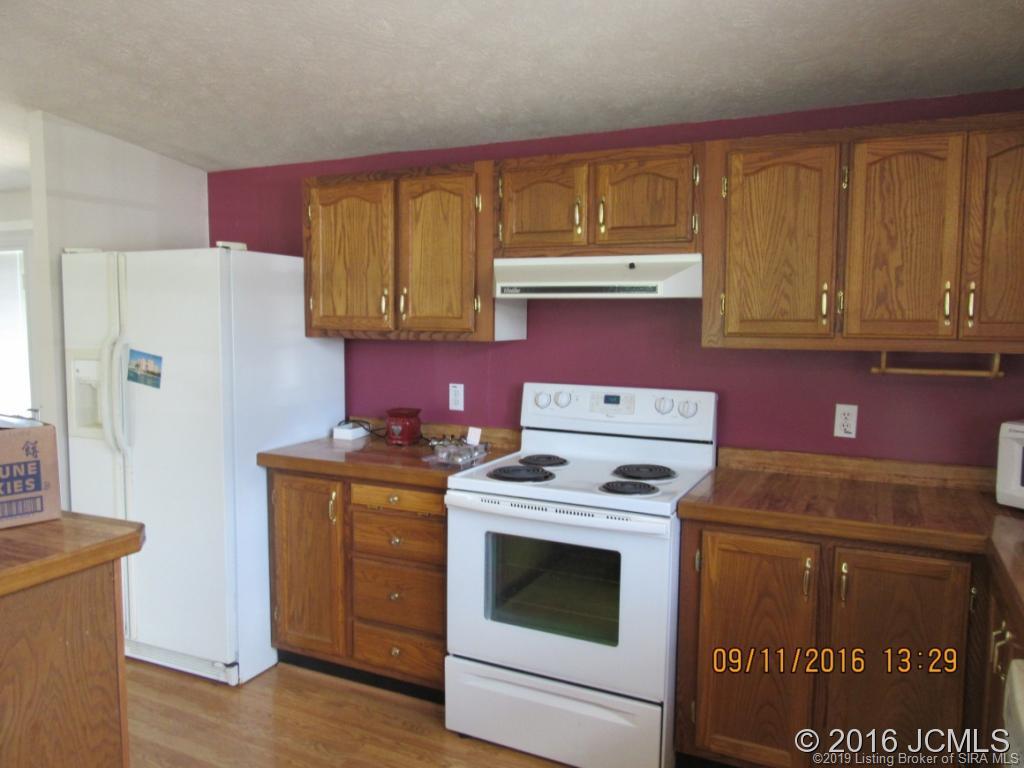 2715 North Thompson Road Madison, IN 47250 - Photo 3 of 14