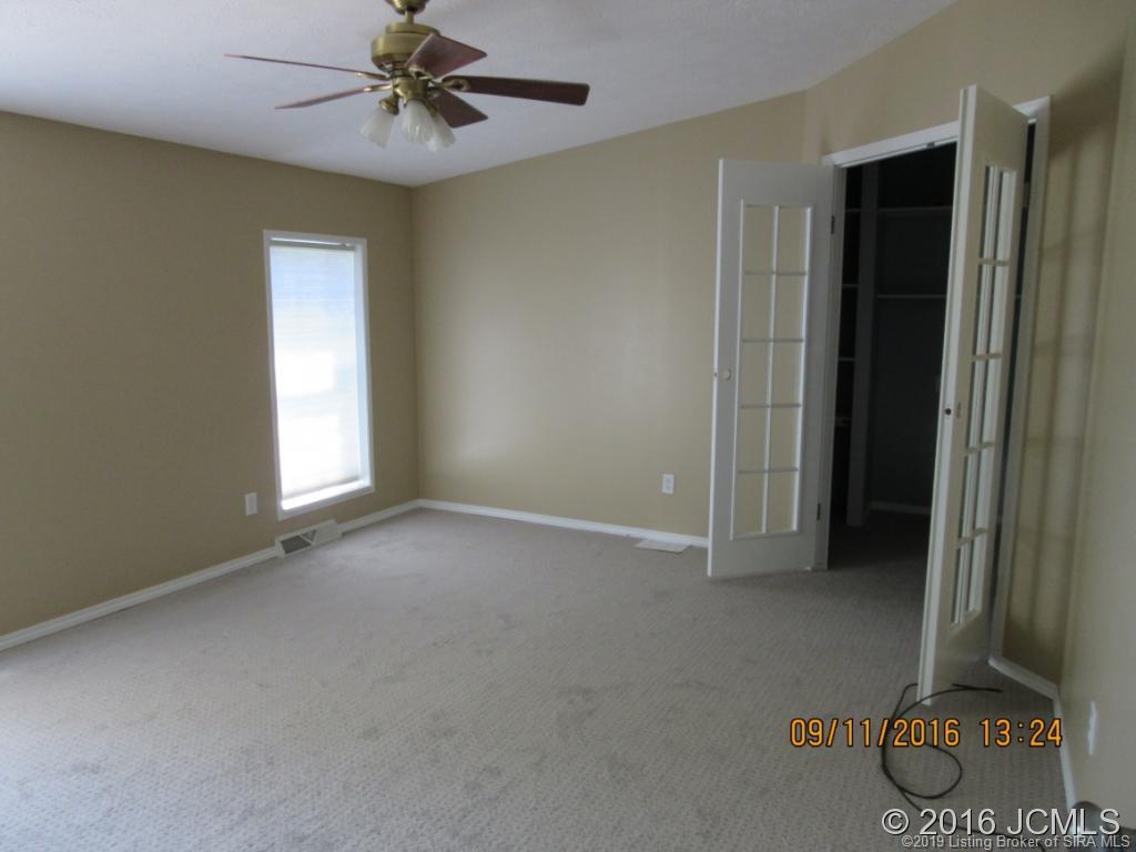 2715 North Thompson Road Madison, IN 47250 - Photo 6 of 14