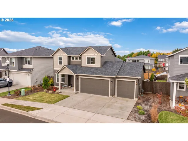 a black and white photo of a house