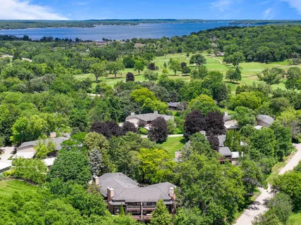 $555,000 | 930 Alpine Drive, Unit PP2, Fontana, WI 53125