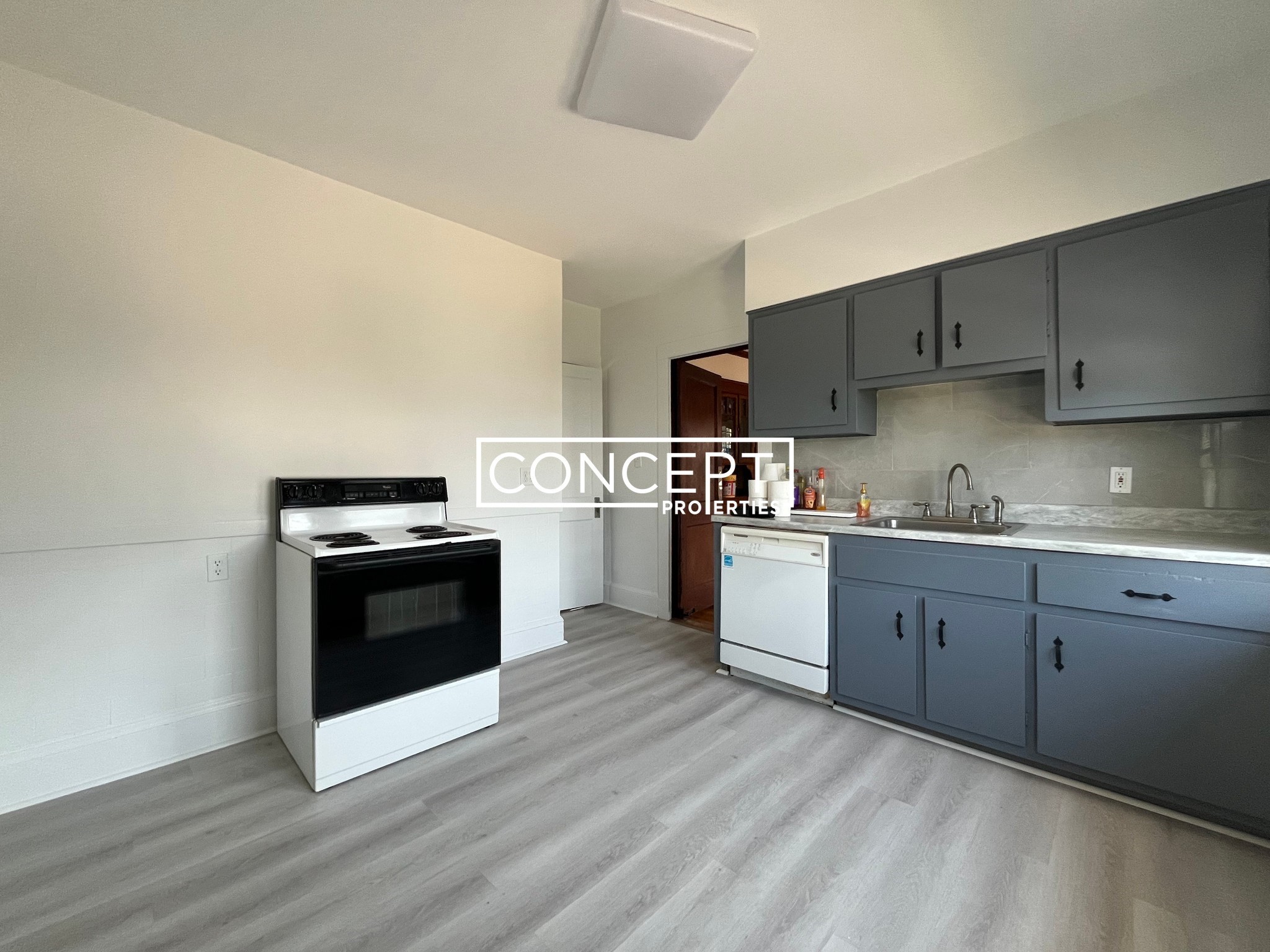 2 Laban Pratt Road, Unit 2 Boston, MA 02122 - Photo 4 of 33 Gallery Image 4