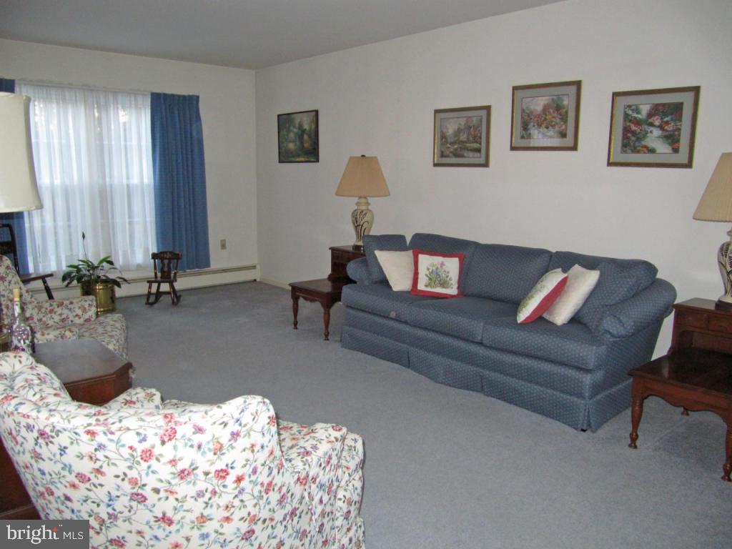 1639 Esbenshade Road Lancaster, PA 17601 - Photo 3 of 16 Gallery Image 3