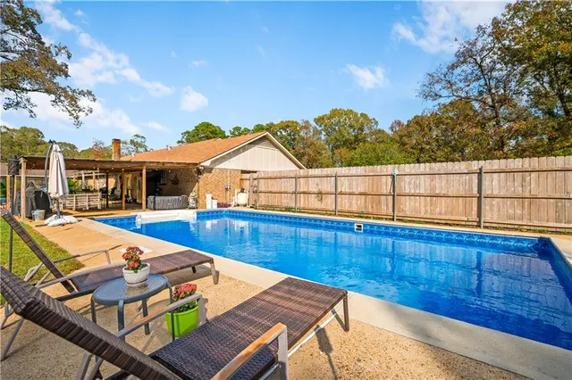 $280,960 | 8634 Ridgemont Drive, Pineville, LA 71360