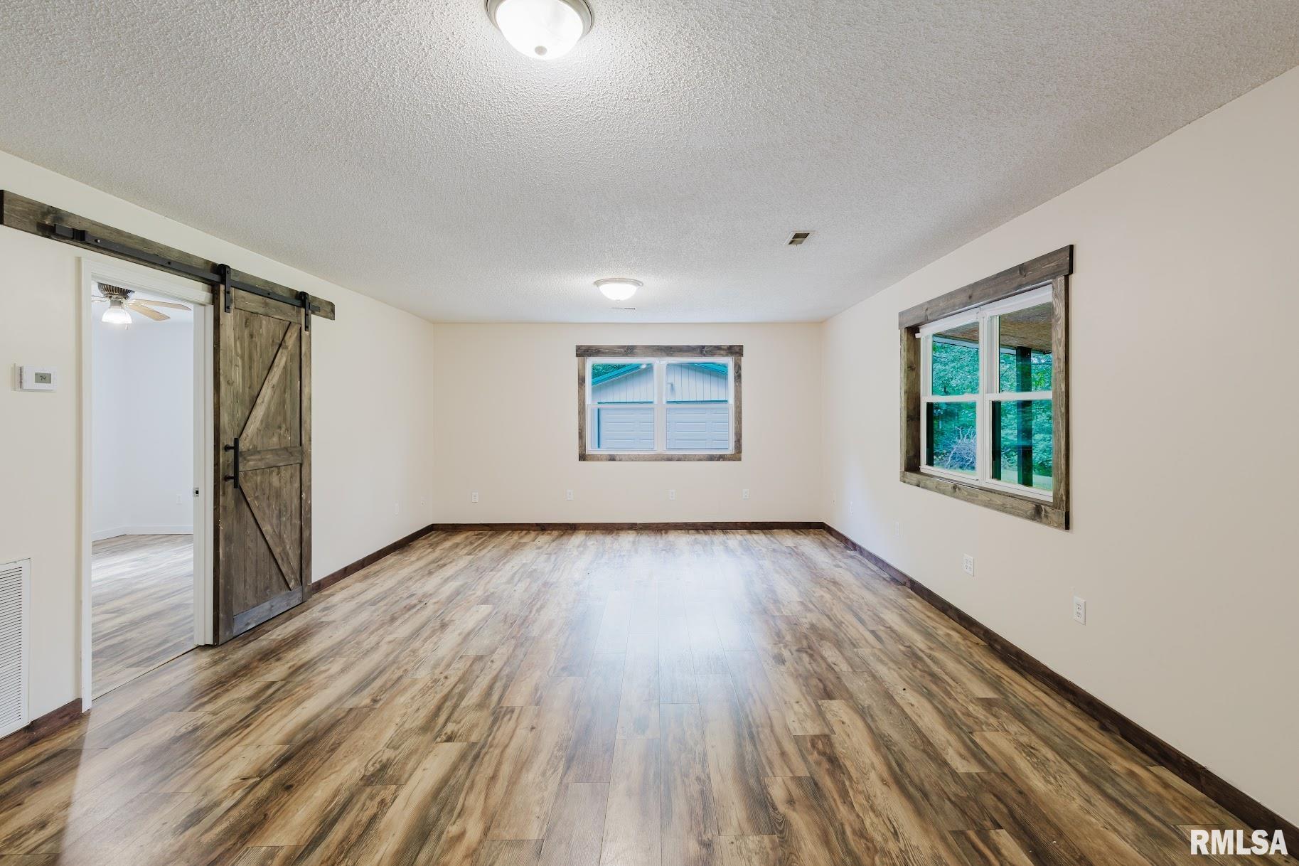 880 Highway 166 Creal Springs, IL 62922 - Photo 14 of 49