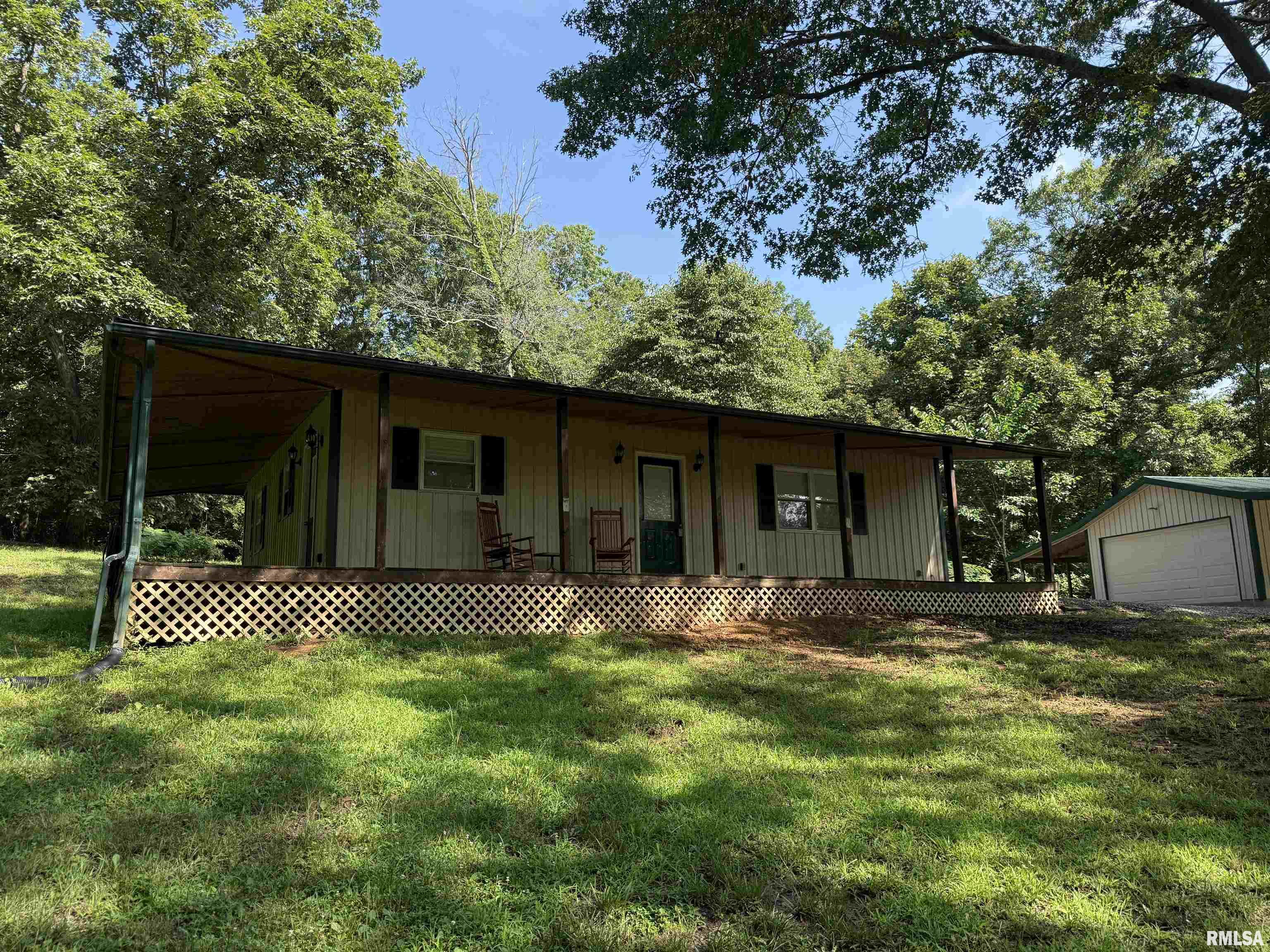 880 Highway 166 Creal Springs, IL 62922 - Photo 3 of 49