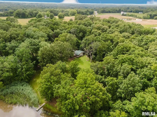 $224,900 | 880 Highway 166, Creal Springs, IL 62922