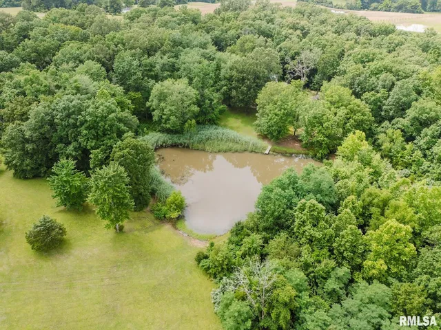 $224,900 | 880 Highway 166, Creal Springs, IL 62922