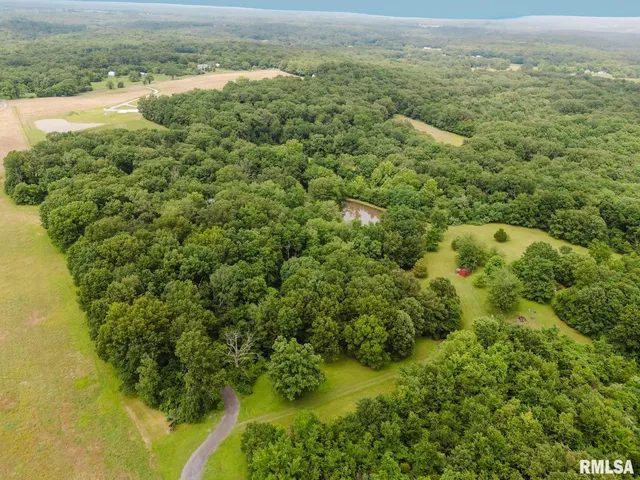 $224,900 | 880 Highway 166, Creal Springs, IL 62922