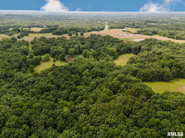 $224,900 | 880 Highway 166, Creal Springs, IL 62922