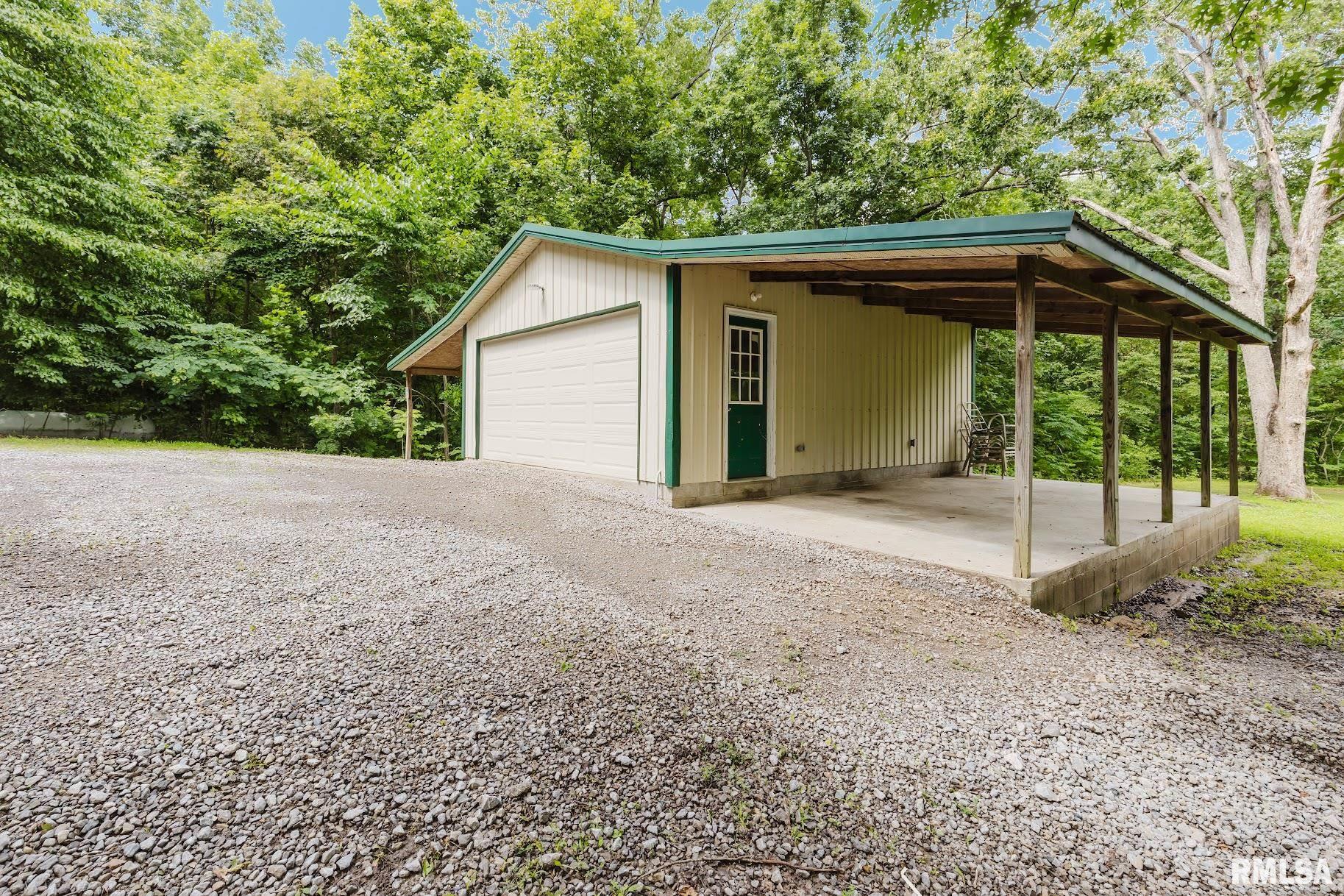 880 Highway 166 Creal Springs, IL 62922 - Photo 8 of 49