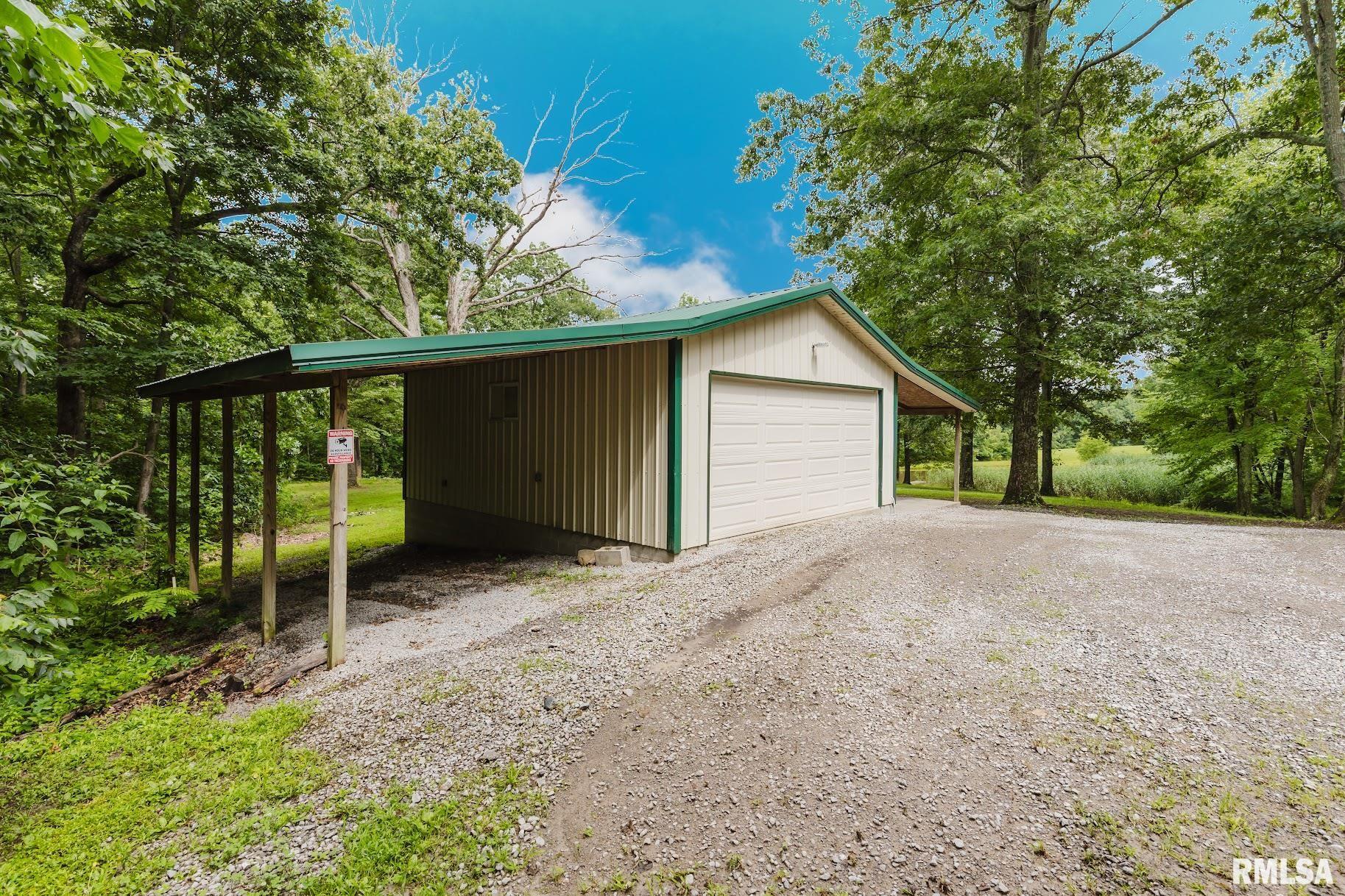 880 Highway 166 Creal Springs, IL 62922 - Photo 9 of 49