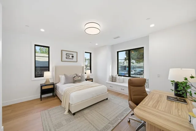 $4,695,000 | 1908 Devereux Drive, Burlingame, CA 94010