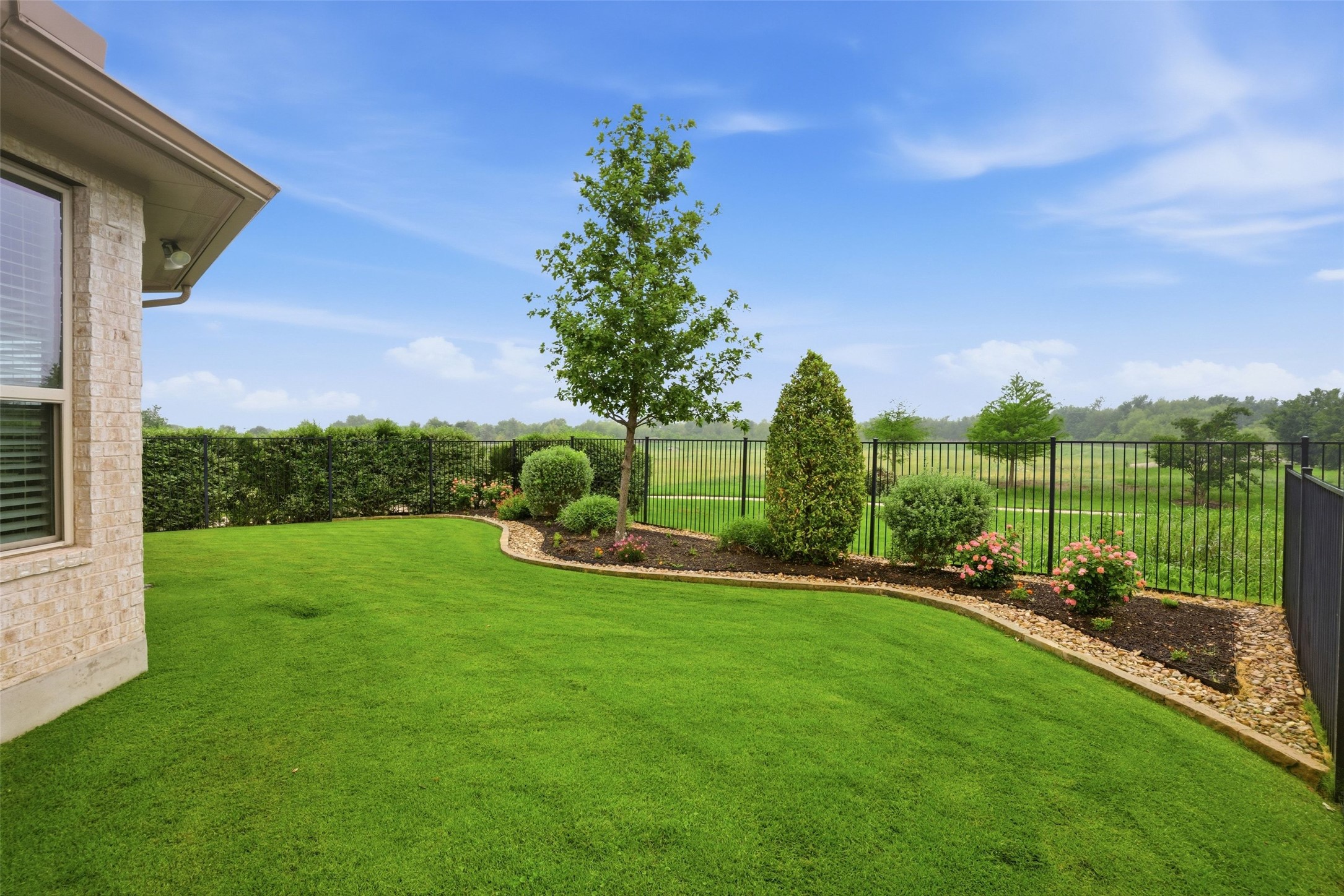 5100 Lusso Cove Round Rock, TX 78665 - Photo 37 of 39