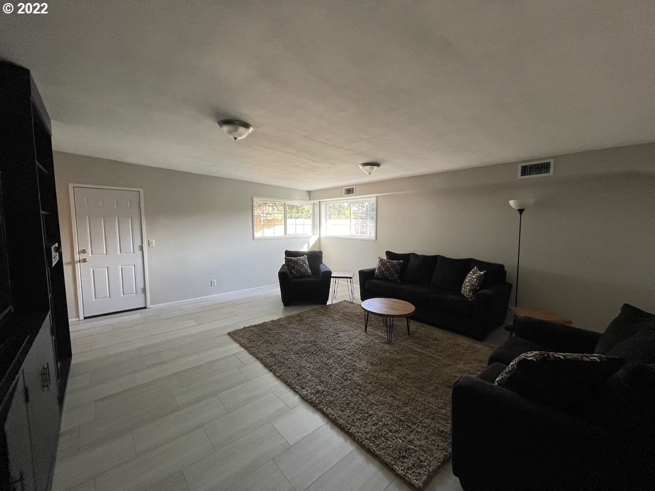 3203 Raleighwood Avenue Springfield, OR 97477 - Photo 11 of 28 a living room with furniture window and wooden floor