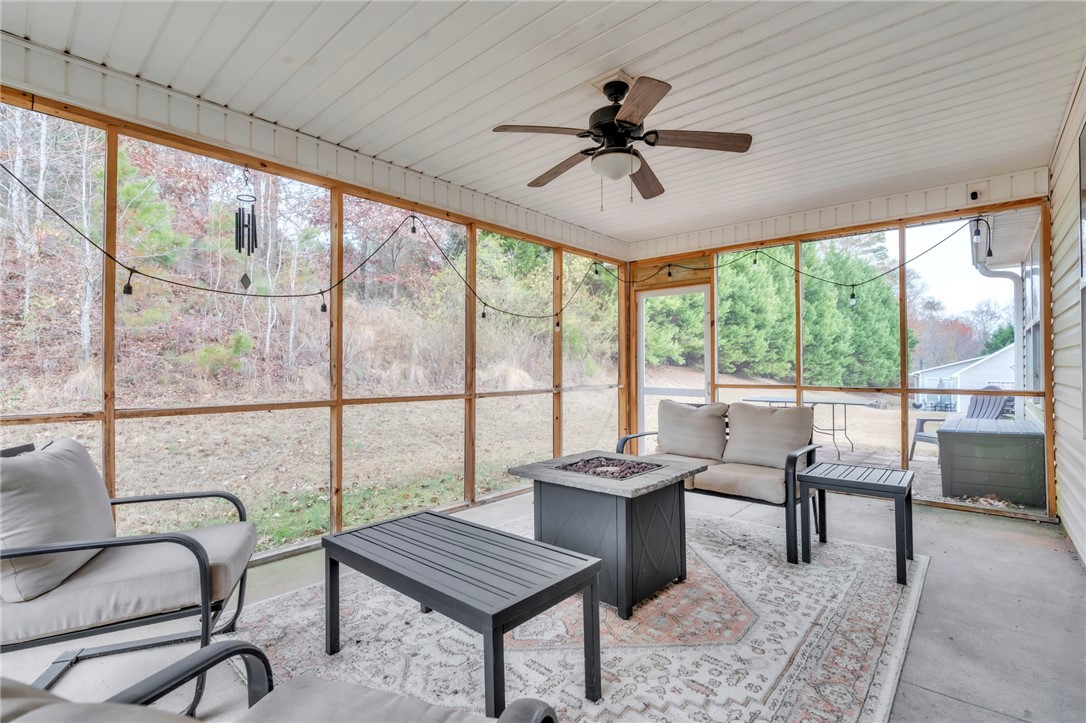 208 Fledgling Way Easley, SC 29642 - Photo 24 of 34 Gallery Image 24
