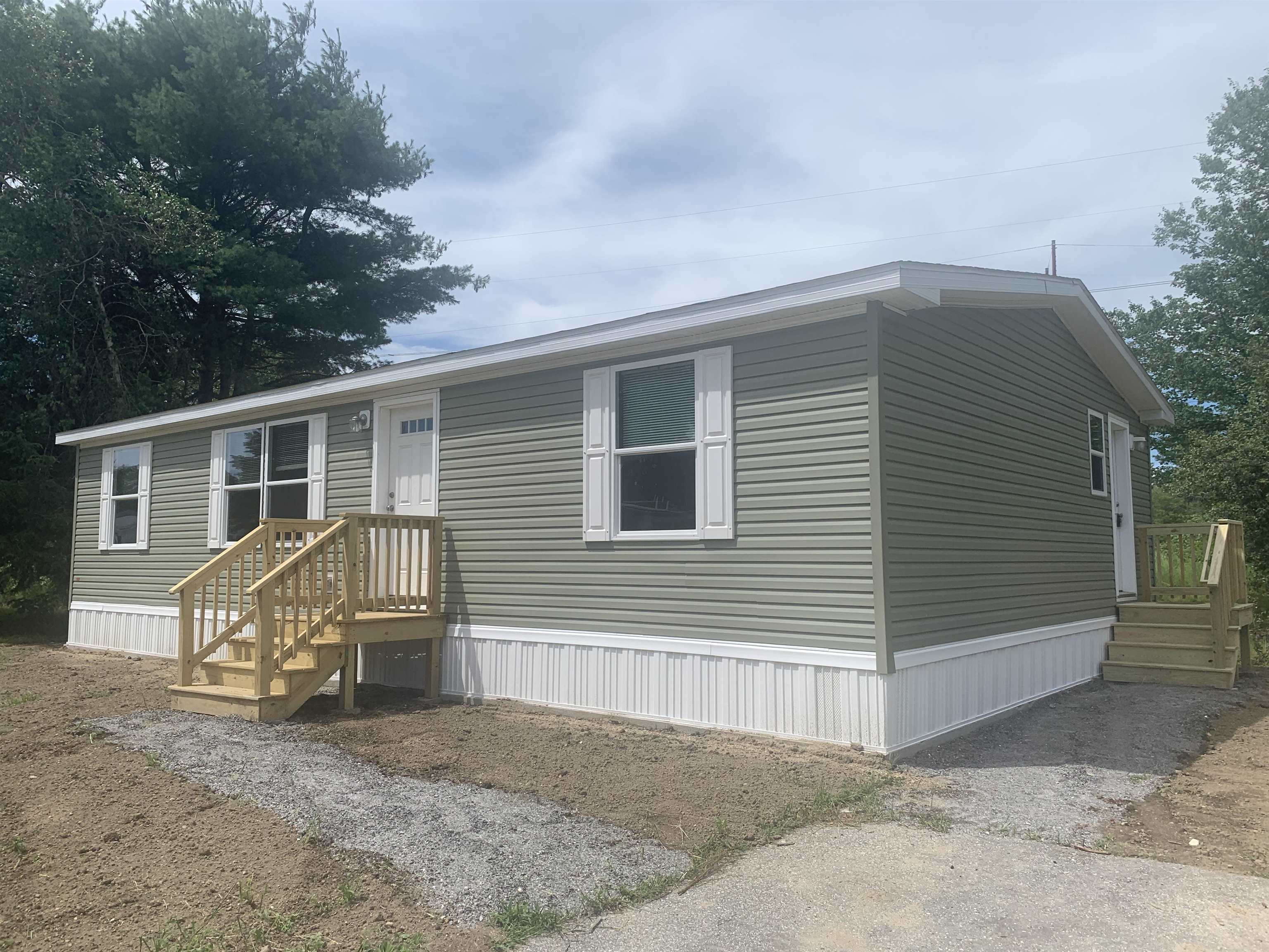 16 Country Lane Rochester, NH 03867 - Photo 26 of 27