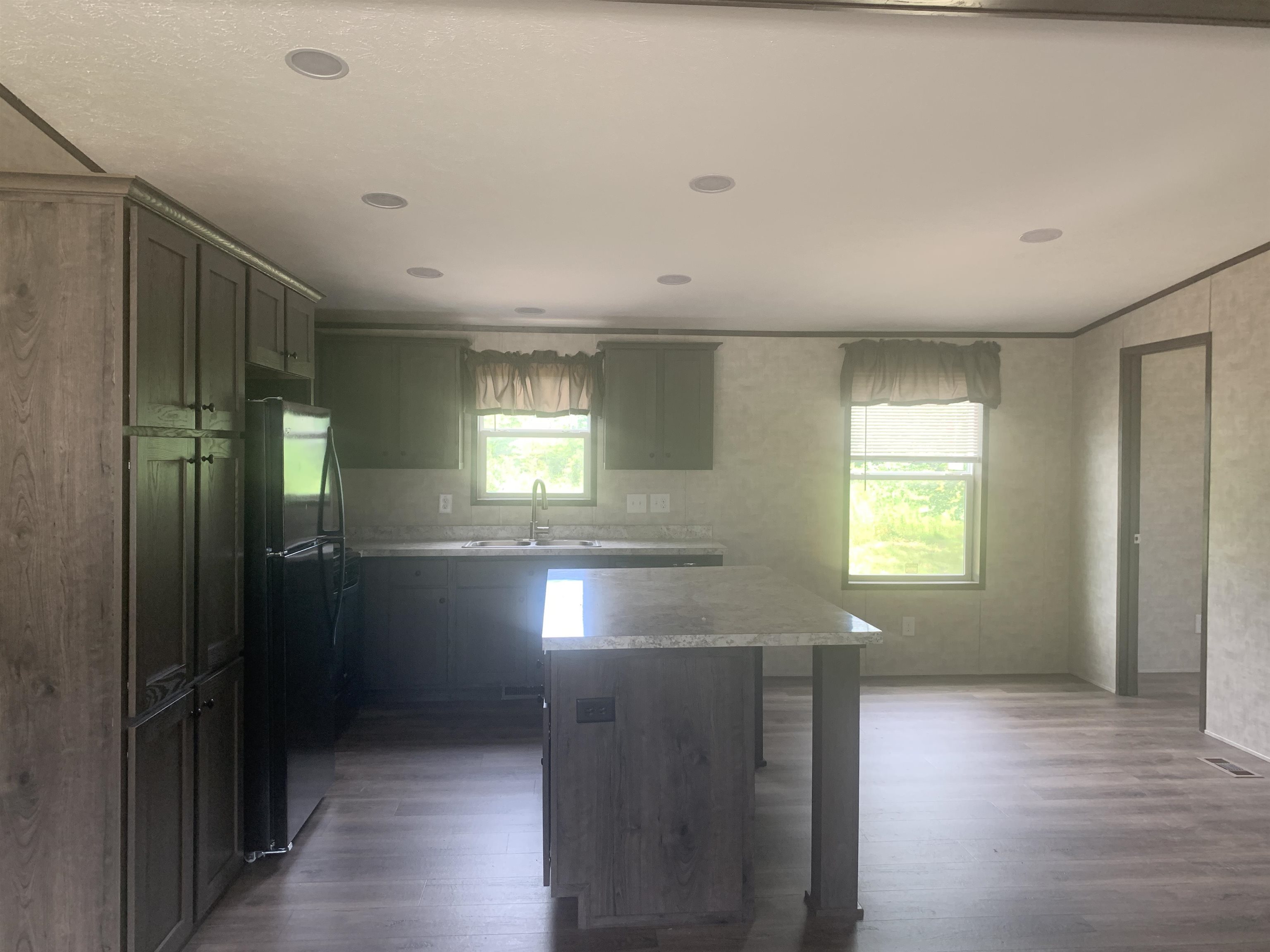 16 Country Lane Rochester, NH 03867 - Photo 9 of 27