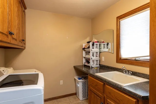$407,000 | 421 Fawnwood Court, Wrightstown, WI 54180