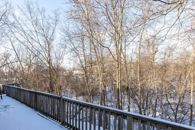 $407,000 | 421 Fawnwood Court, Wrightstown, WI 54180