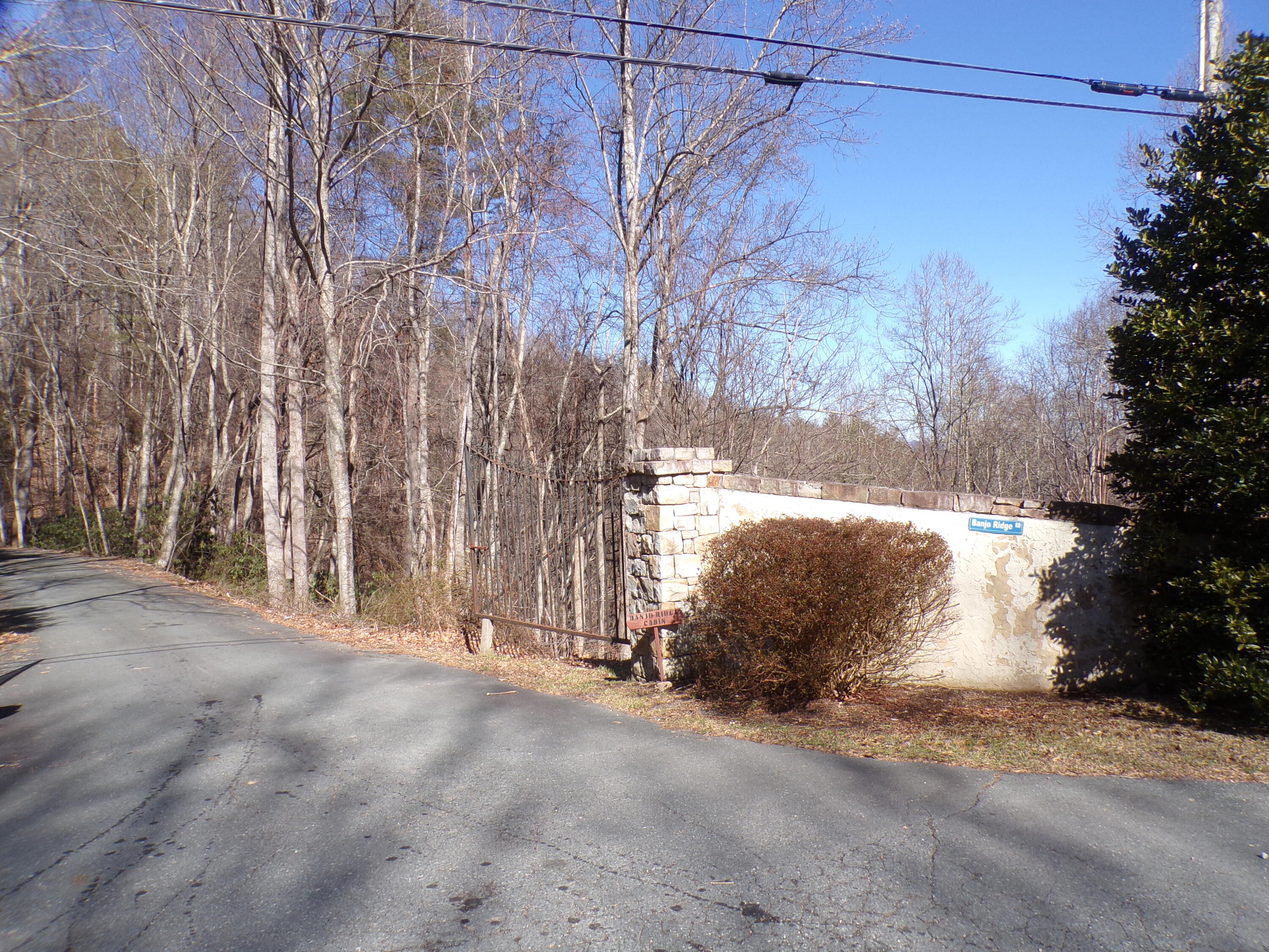 140 Banjo Ridge Road, Unit 2 Butler, TN 37640 - Photo 4 of 6 103_6726