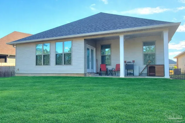 $2,150 | 820 Oak Alley, Pensacola, FL 32506