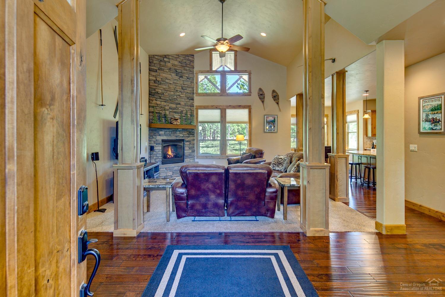 56905 Dancing Rock Loop Bend, OR 97707 - Photo 4 of 25 Additional Photo