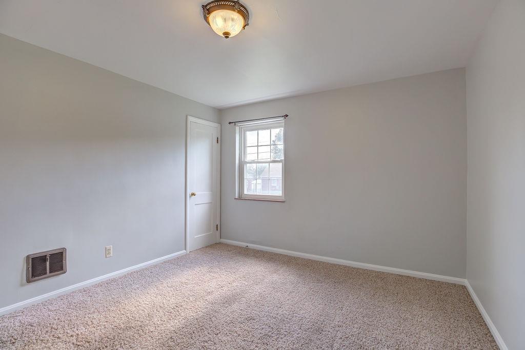4465 Hunt Road Blue Ash, OH 45242 - Photo 21 of 34 Gallery Image 21