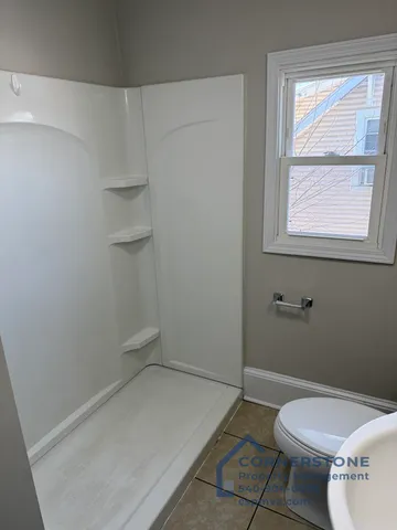 $1,449 | 2206 Orange Avenue Northwest, Roanoke, VA 24017