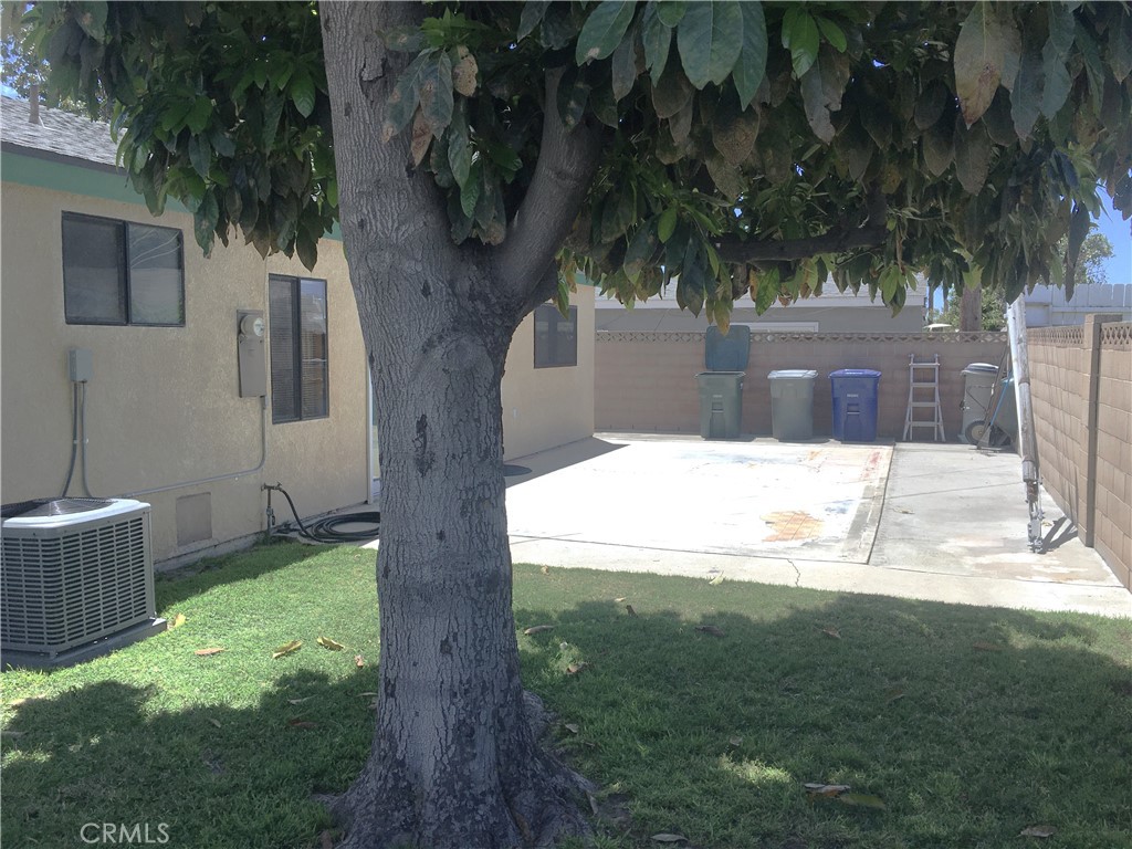 10011 Bernice Circle Buena Park, CA 90620 - Photo 24 of 28