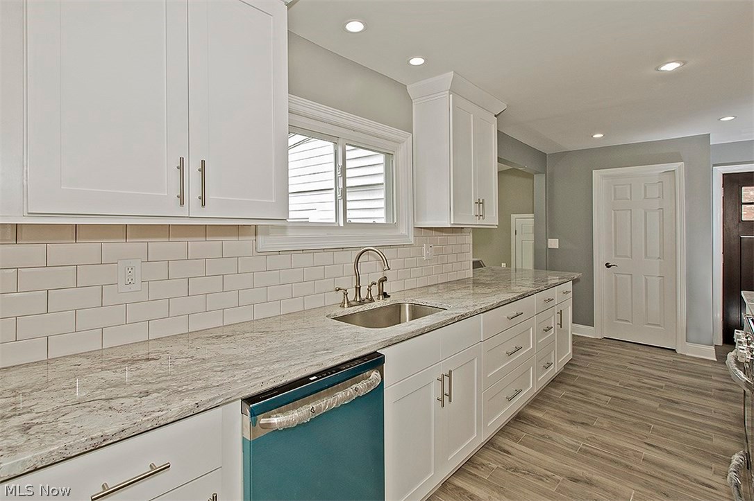 714 Miner Road Cleveland, OH 44143 - Photo 6 of 30