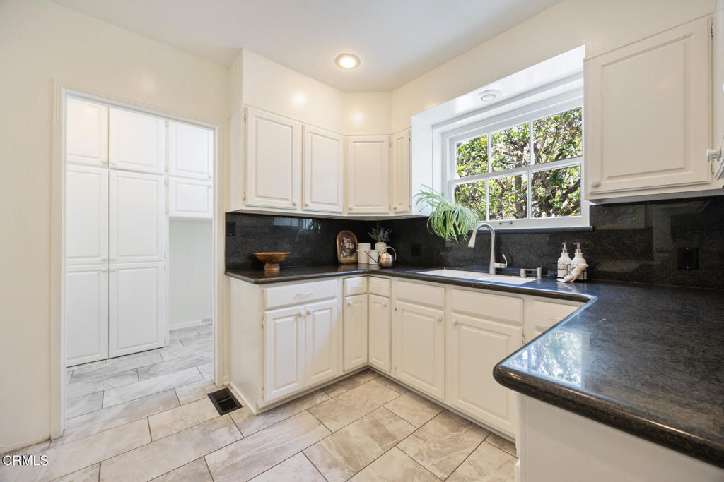 980 Afton Road San Marino, CA 91108 - Photo 29 of 77 MLS-38