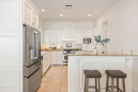$675,000 | 618 Richland Avenue, Lafayette, LA 70508