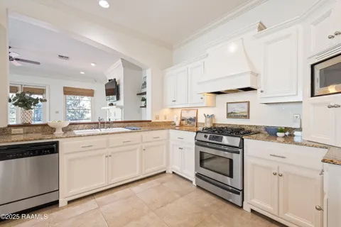 $675,000 | 618 Richland Avenue, Lafayette, LA 70508